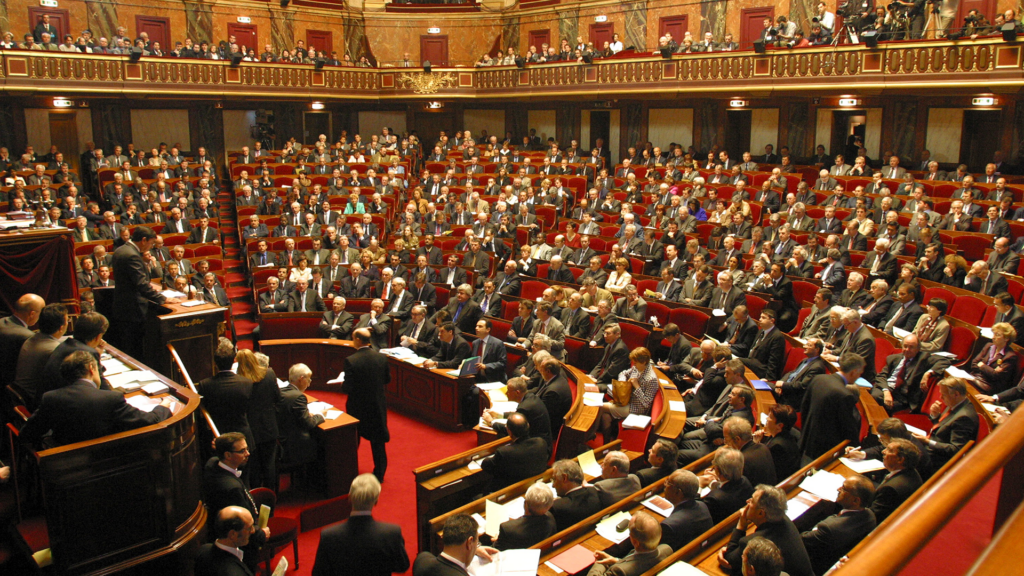 Senat Ris Le Sénat et l'acte II de la décentralisation - L'Audiothèque du Sénat